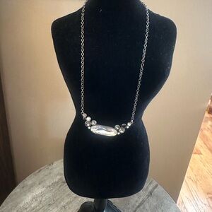 Elegant Silver Necklace with Crystal Accents